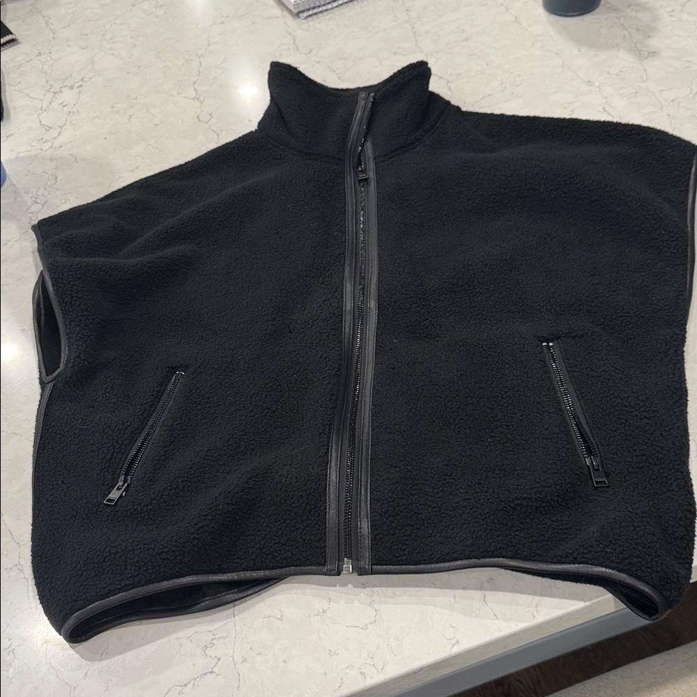 LaMarque Eudora Fleece Vest